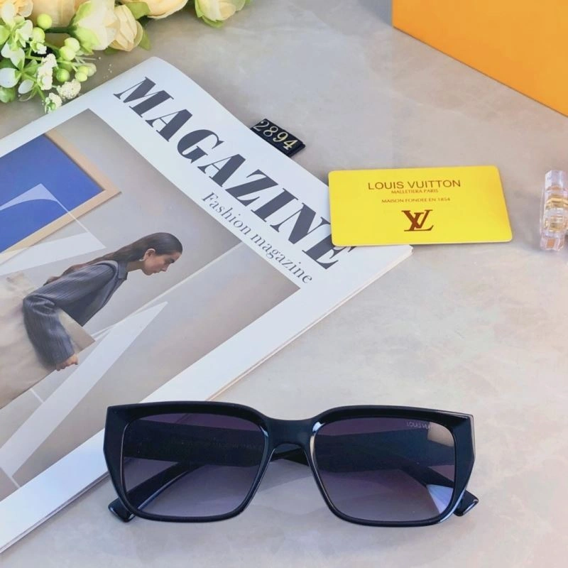 Louis Vuitton Sunglasses Trendy 280517