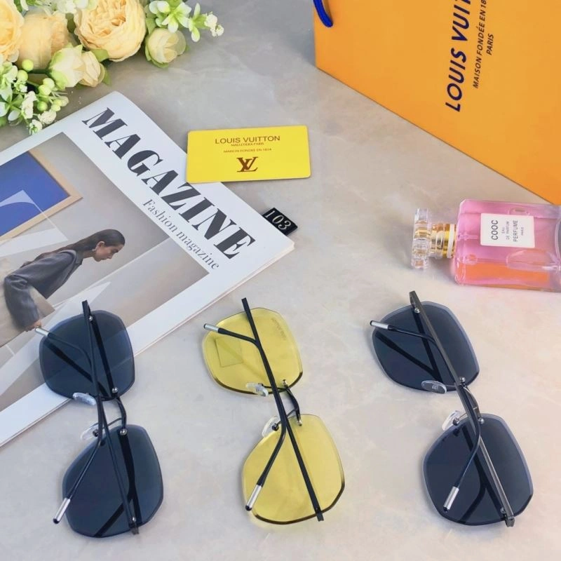 Louis Vuitton Sunglasses Soft 280508