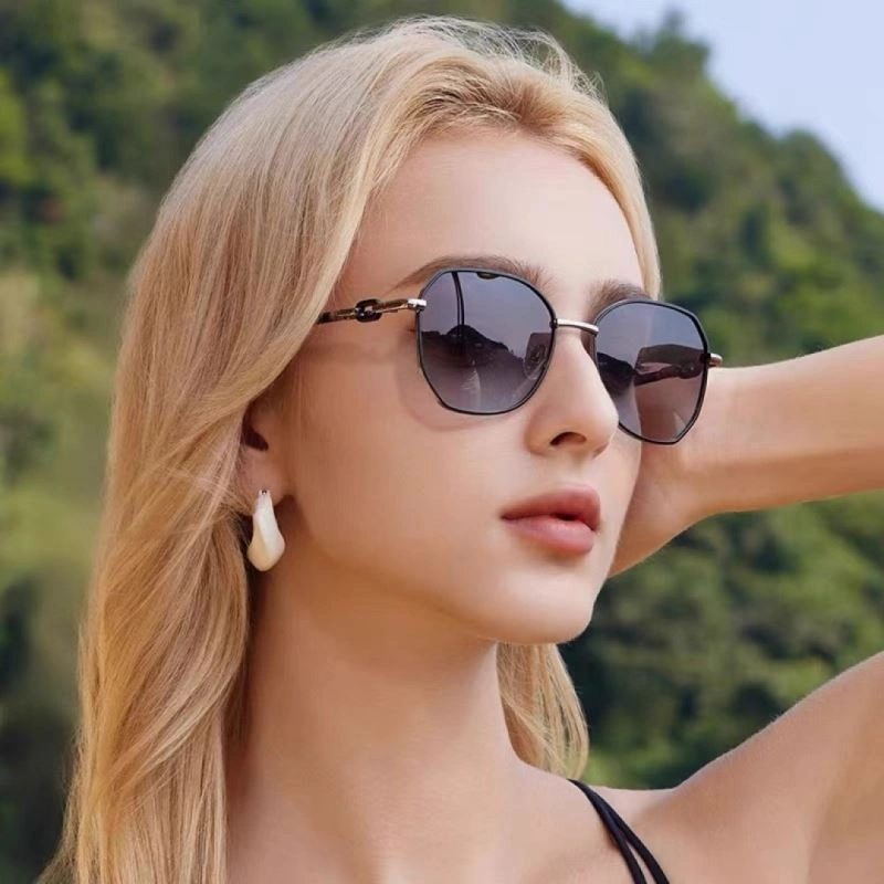 Louis Vuitton Sunglasses Trendsetting 280509