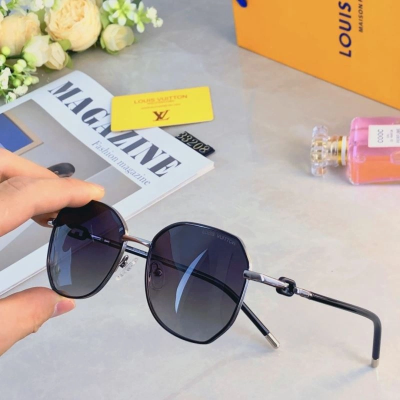 Louis Vuitton Sunglasses Trendsetting 280509