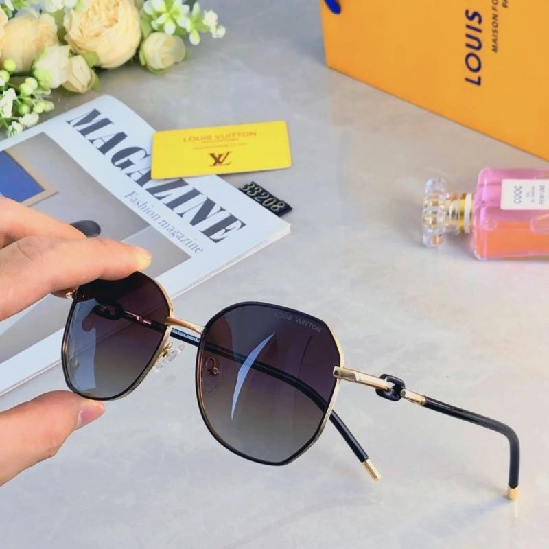 Louis Vuitton Sunglasses Trendsetting 280509