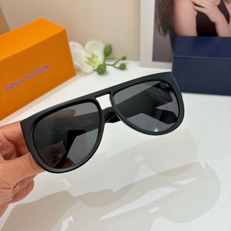 Louis Vuitton Sunglasses Durable 280507