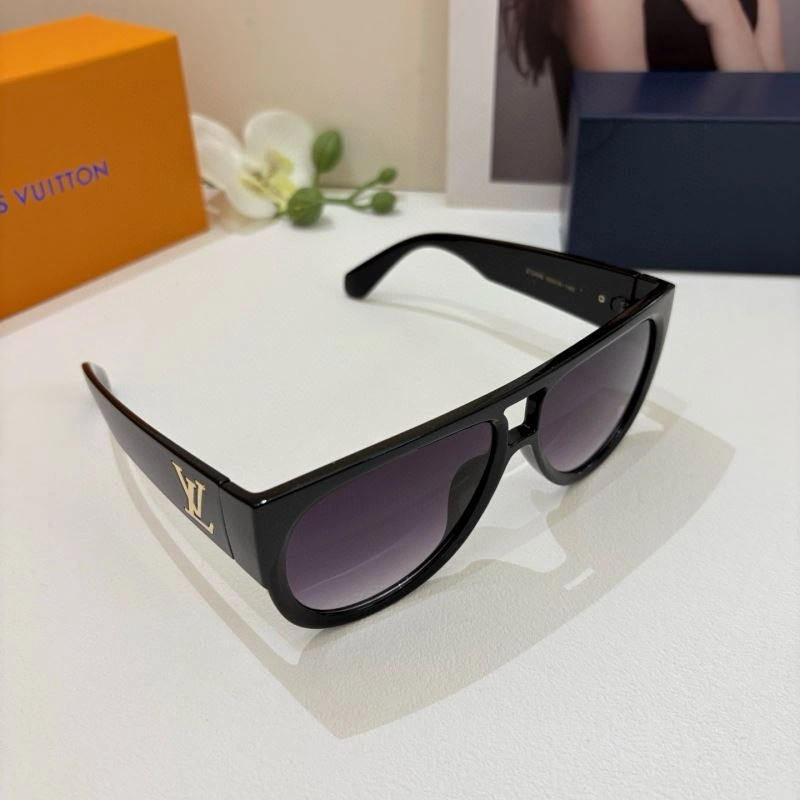 Breathable Louis Vuitton Sunglasses 280506