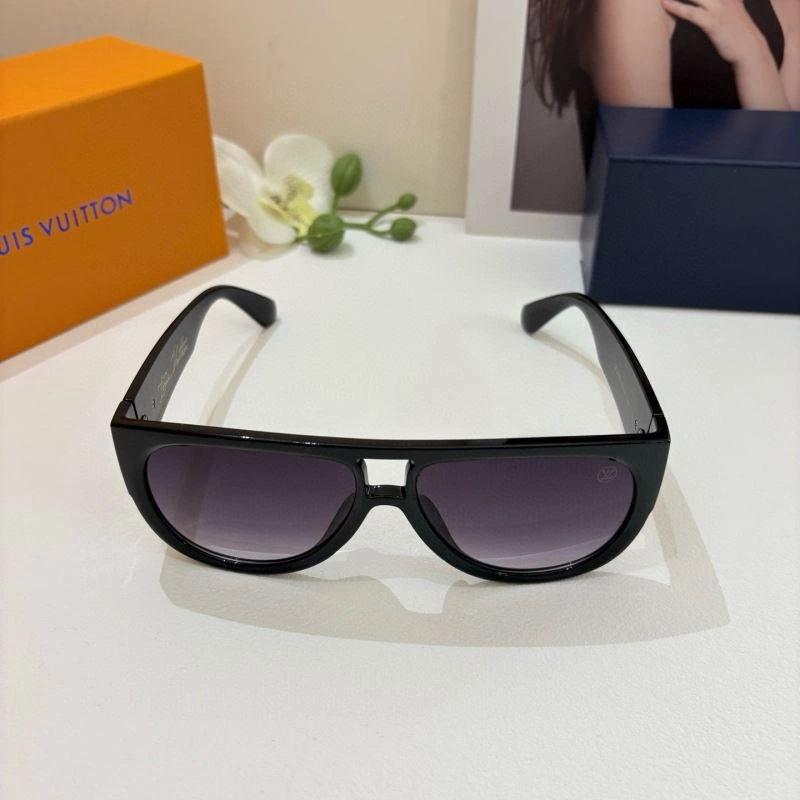 Breathable Louis Vuitton Sunglasses 280506