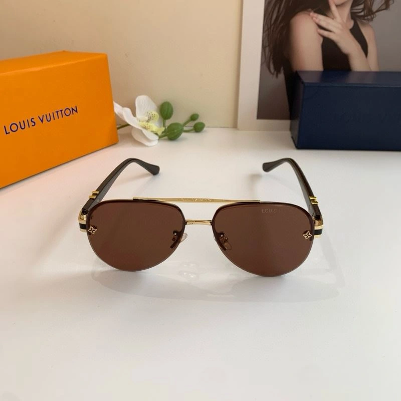 WellDesigned Louis Vuitton Sunglasses 280490