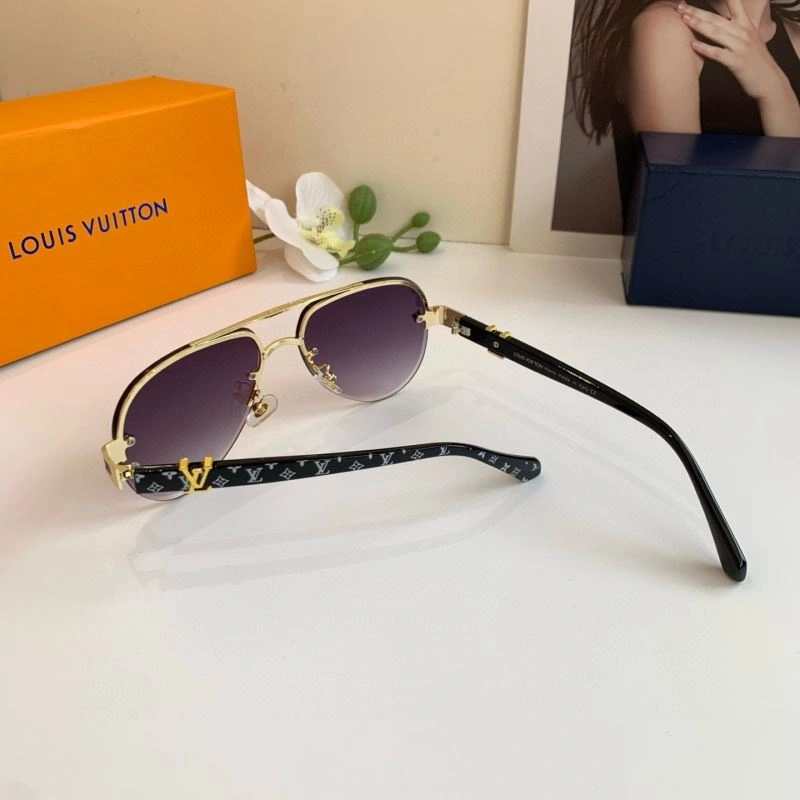 Louis Vuitton Sunglasses UrbanChic 280498