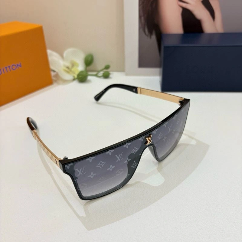 Colorful Louis Vuitton Sunglasses 280496