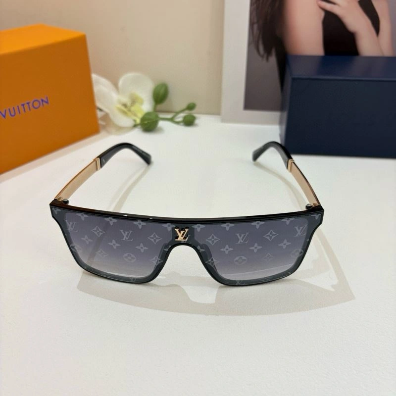 Colorful Louis Vuitton Sunglasses 280496