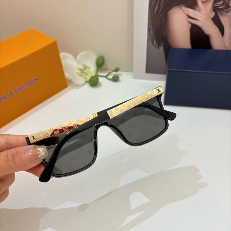 Thermal Louis Vuitton Sunglasses 280499