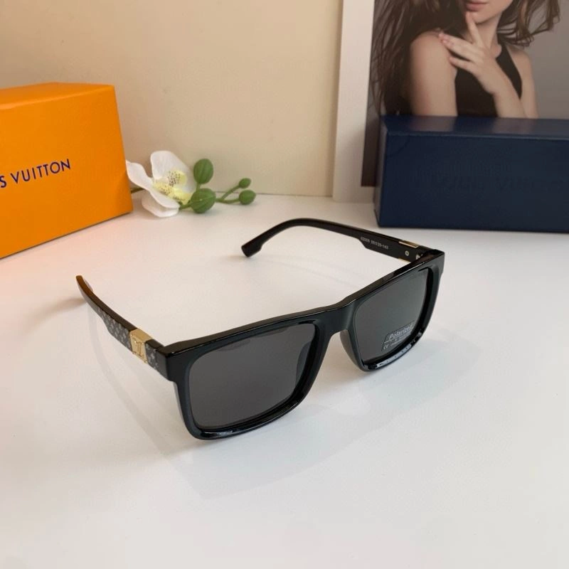 Louis Vuitton Sunglasses Contemporary 280502