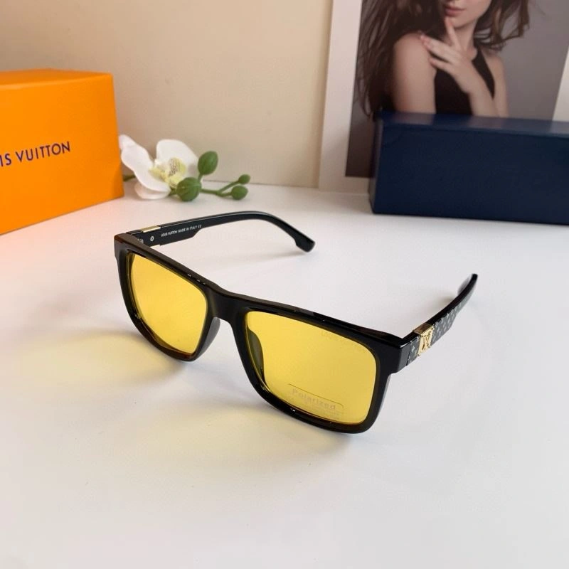 Louis Vuitton Sunglasses UrbanChic 280497