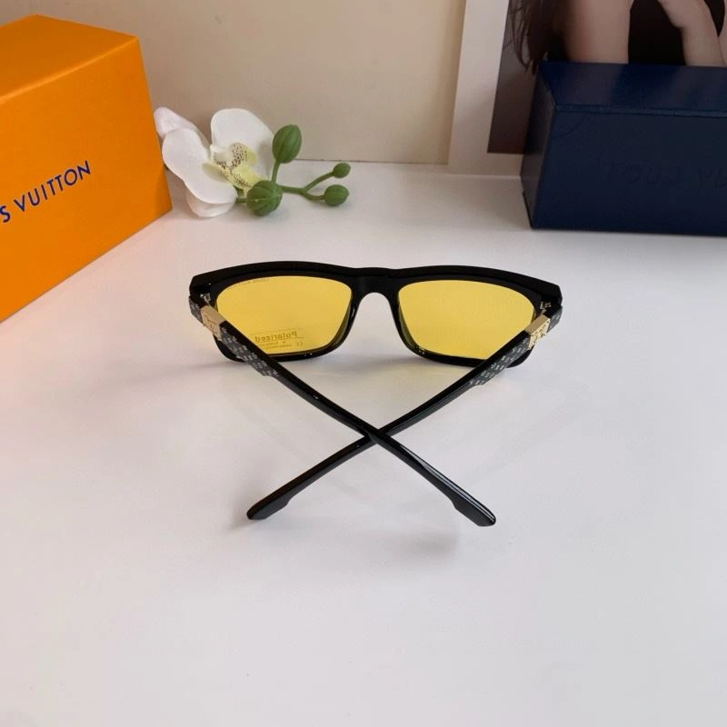 Louis Vuitton Sunglasses UrbanChic 280497
