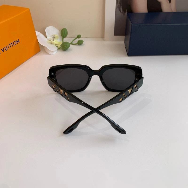Louis Vuitton Sunglasses Affordable 280486