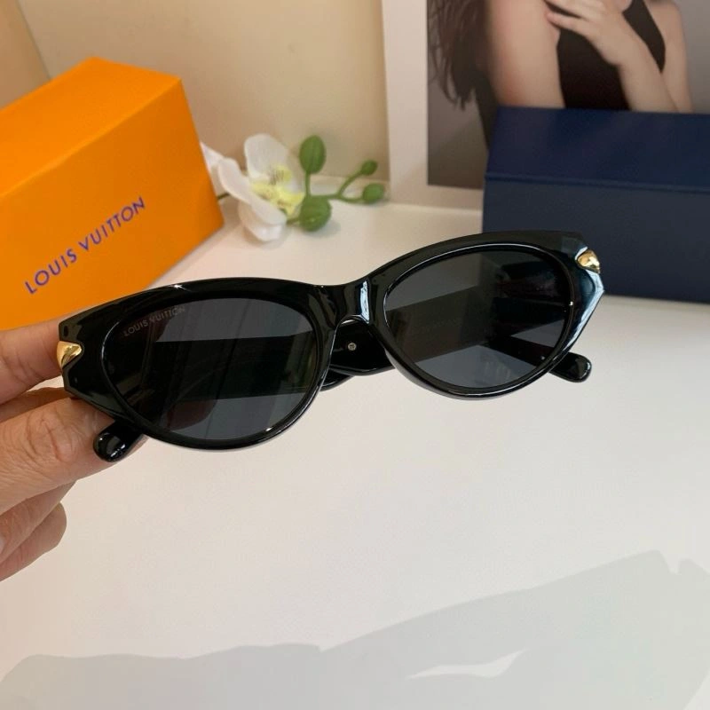 ZeroBulk Louis Vuitton Sunglasses 280500
