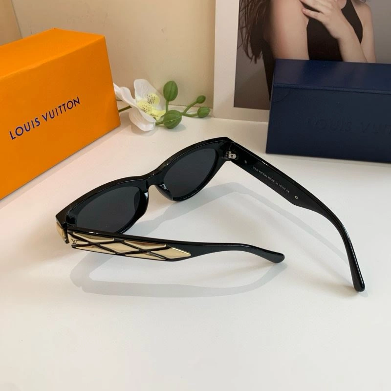 ZeroBulk Louis Vuitton Sunglasses 280500