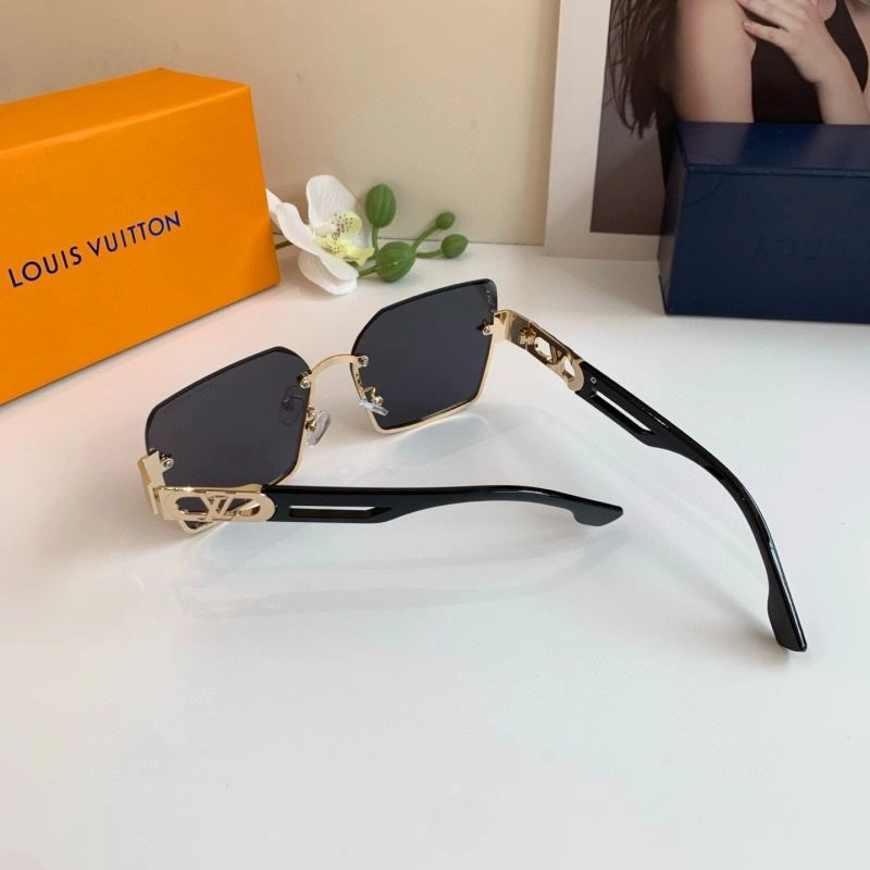 Louis Vuitton Sunglasses Elegant 280489