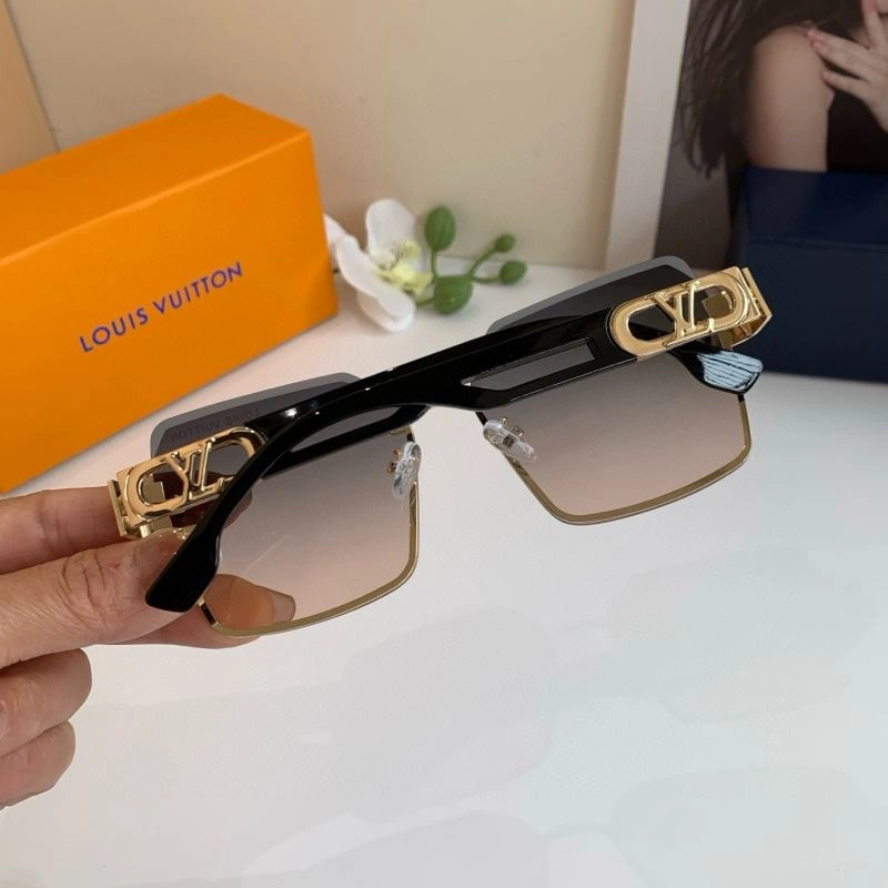 ZipUp Louis Vuitton Sunglasses 280495