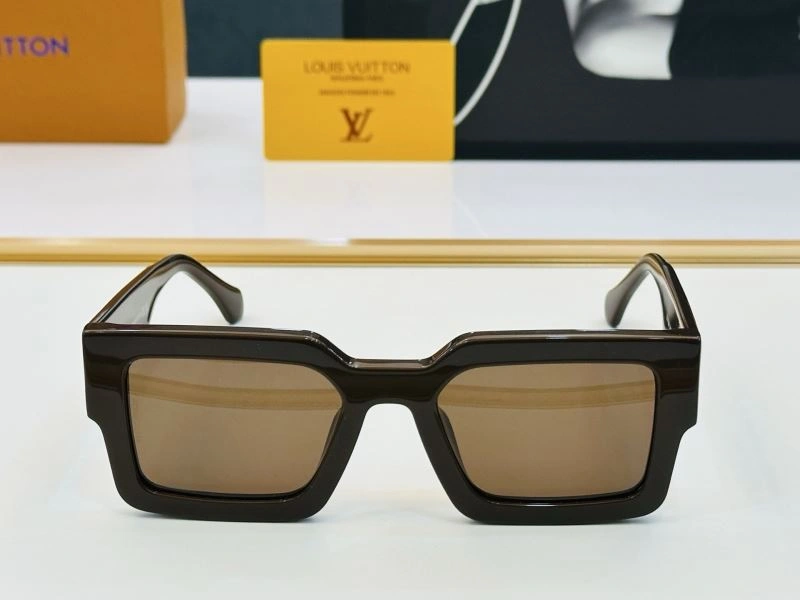 Louis Vuitton Sunglasses Trendsetting 280504