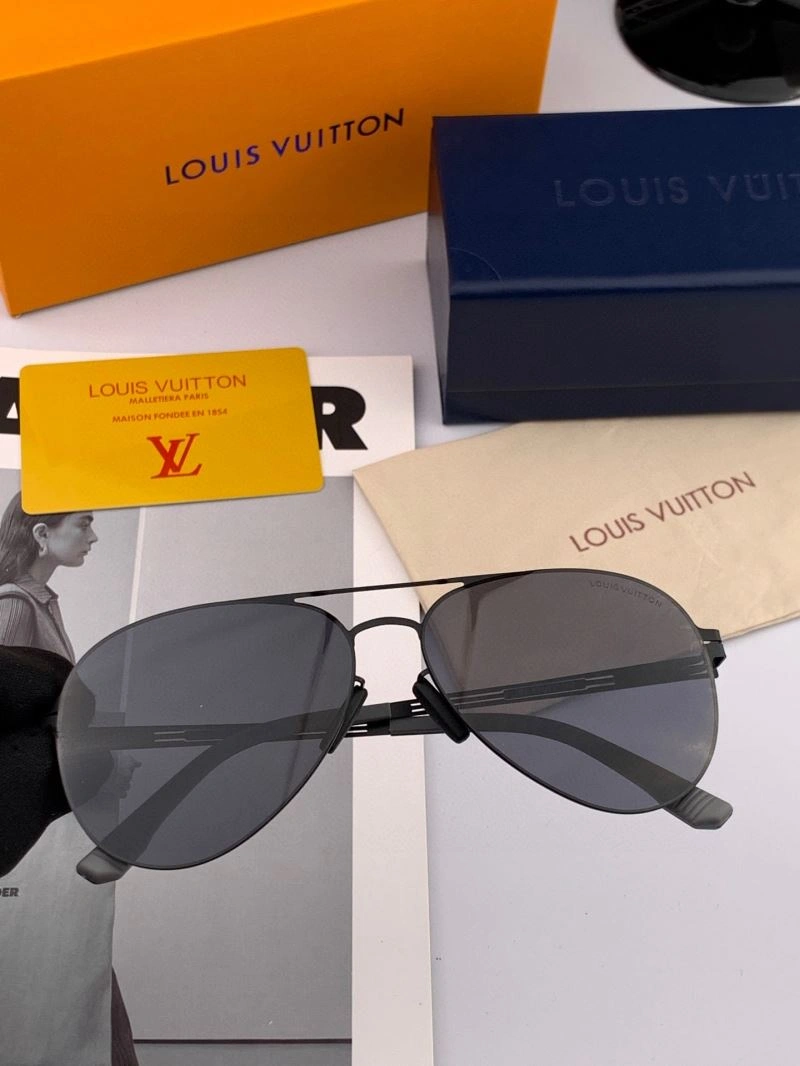 Packable Louis Vuitton Sunglasses 280492
