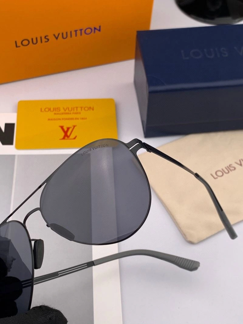 Packable Louis Vuitton Sunglasses 280492