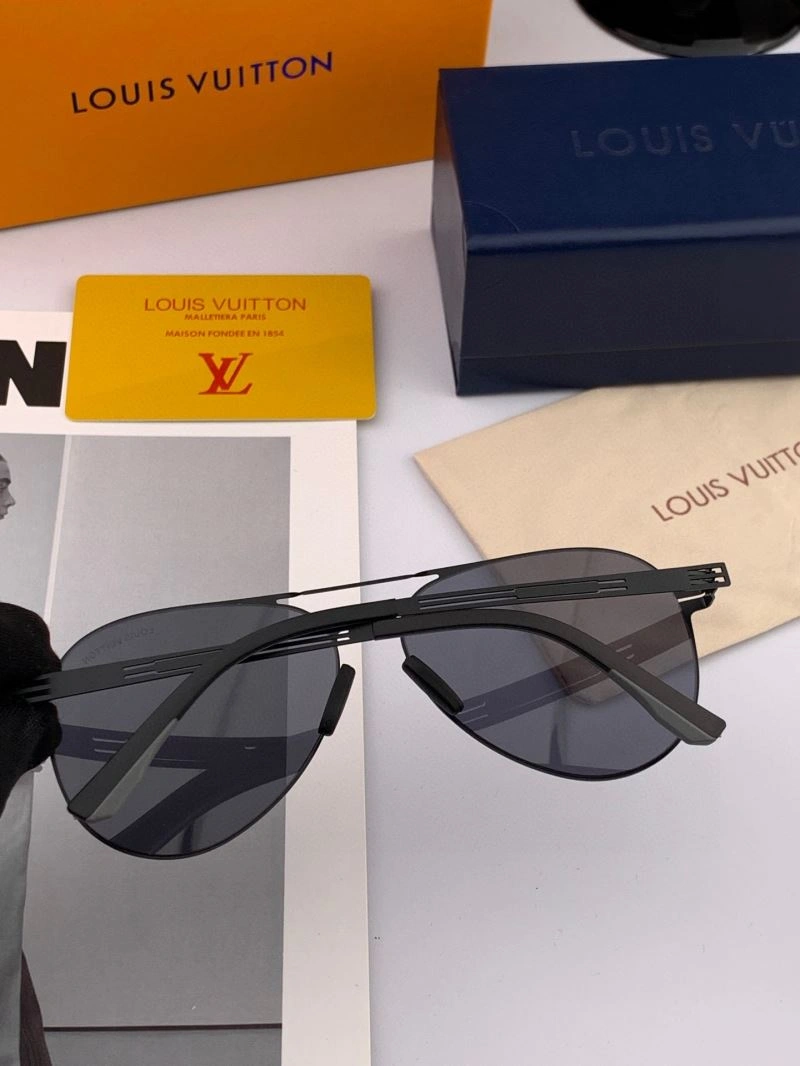 Packable Louis Vuitton Sunglasses 280492