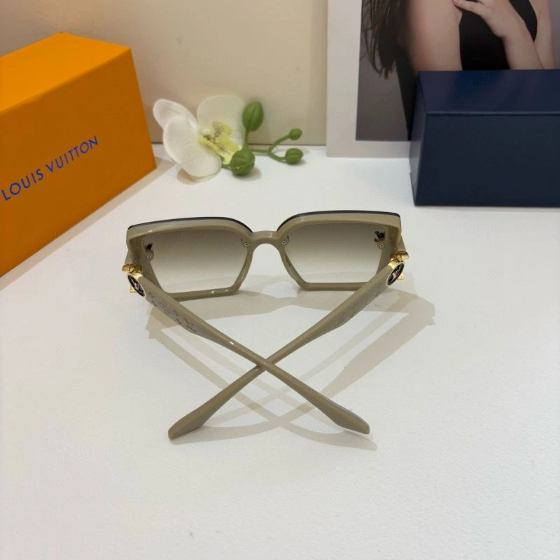 Louis Vuitton Sunglasses FastDry 280483