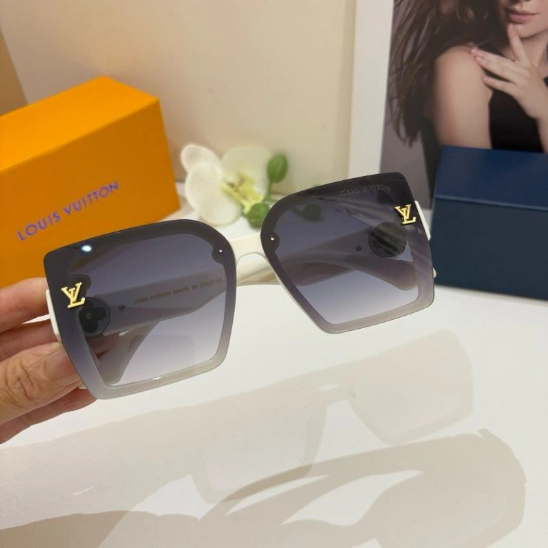 Tailored Louis Vuitton Sunglasses 280487