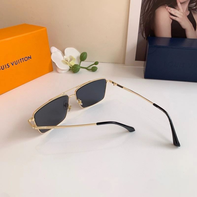FreshLook Louis Vuitton Sunglasses 280485