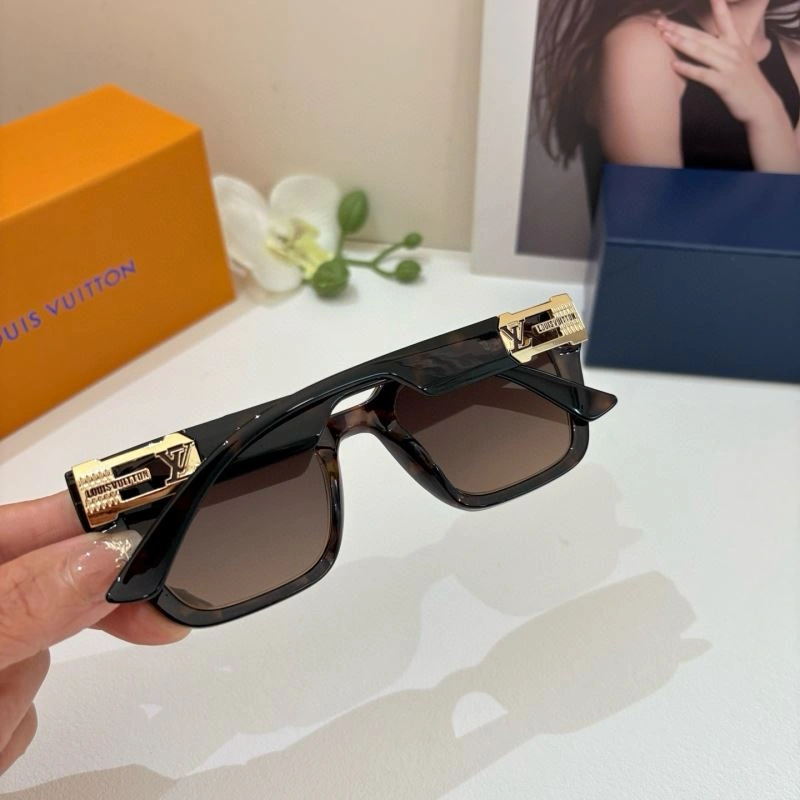 SmartChoice Louis Vuitton Sunglasses 280476