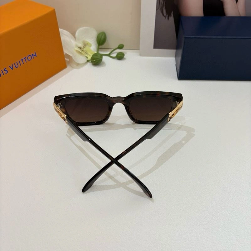 SmartChoice Louis Vuitton Sunglasses 280476