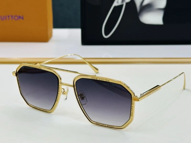 Lightweight Louis Vuitton Sunglasses 280477