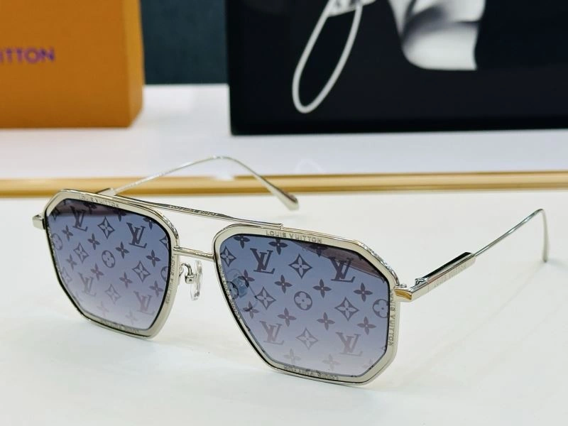 Lightweight Louis Vuitton Sunglasses 280477