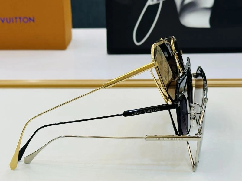 Lightweight Louis Vuitton Sunglasses 280477