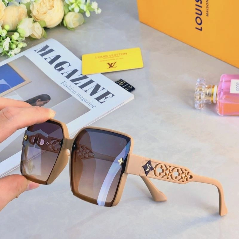 UrbanChic Louis Vuitton Sunglasses 280469