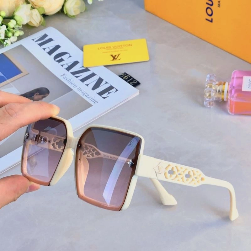 UrbanChic Louis Vuitton Sunglasses 280469