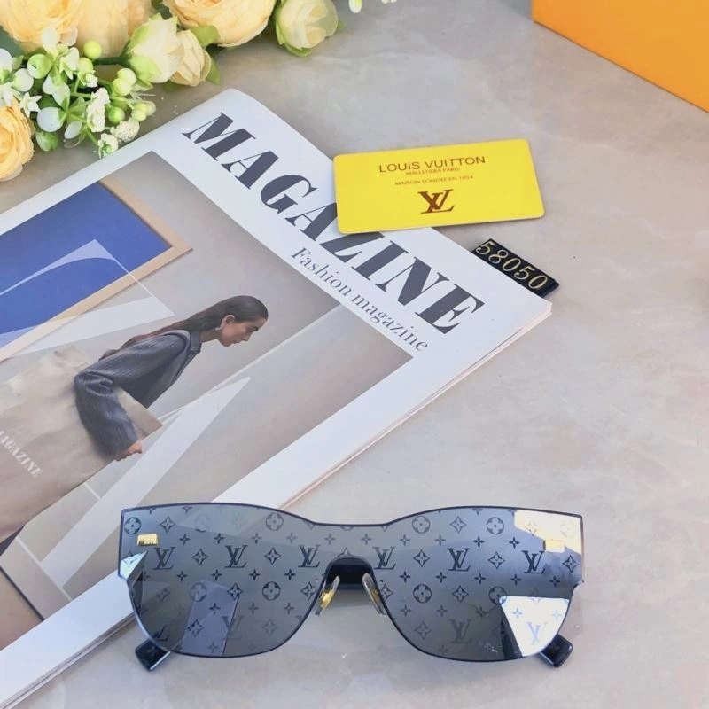 Louis Vuitton Sunglasses SportInspired 280470