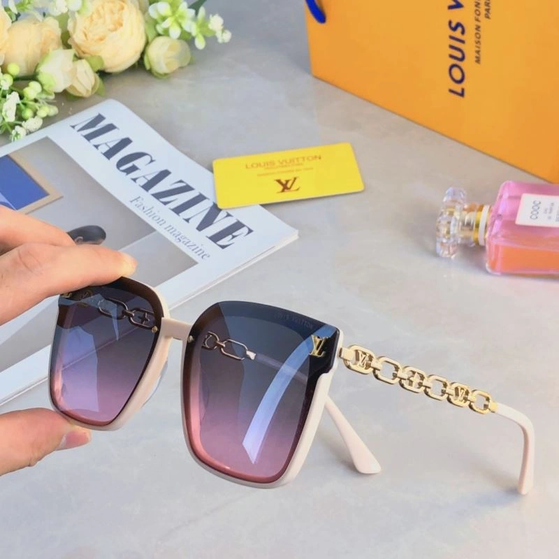 ModernLook Louis Vuitton Sunglasses 280468