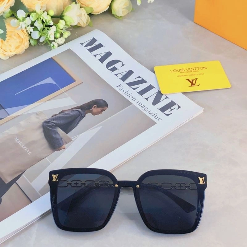 ModernLook Louis Vuitton Sunglasses 280468