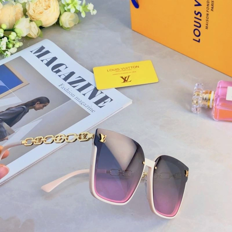 ModernLook Louis Vuitton Sunglasses 280468