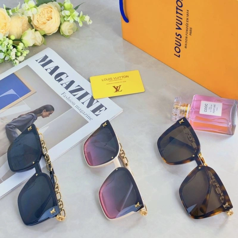 ModernLook Louis Vuitton Sunglasses 280468