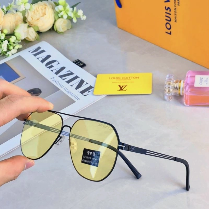 Louis Vuitton Sunglasses Colorful 280467