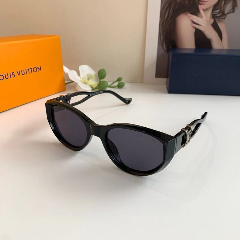 Louis Vuitton Sunglasses Trendsetting 280440