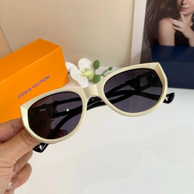 Louis Vuitton Sunglasses Affordable 280448
