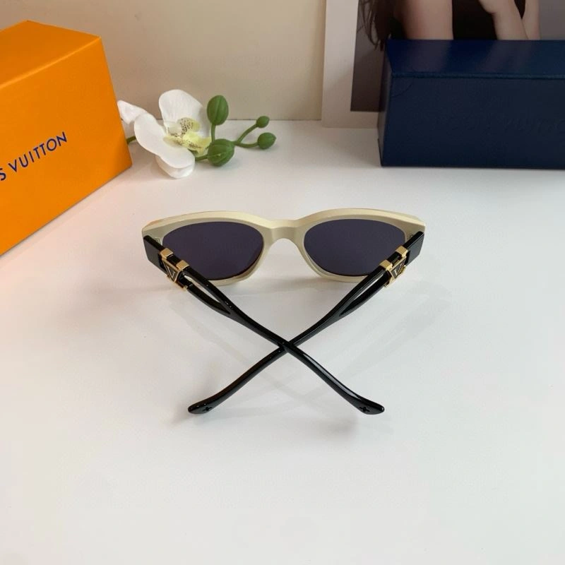 Louis Vuitton Sunglasses Affordable 280448