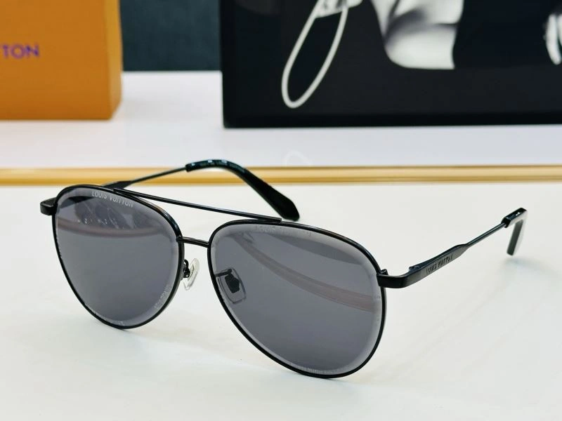 UrbanChic Louis Vuitton Sunglasses 280459