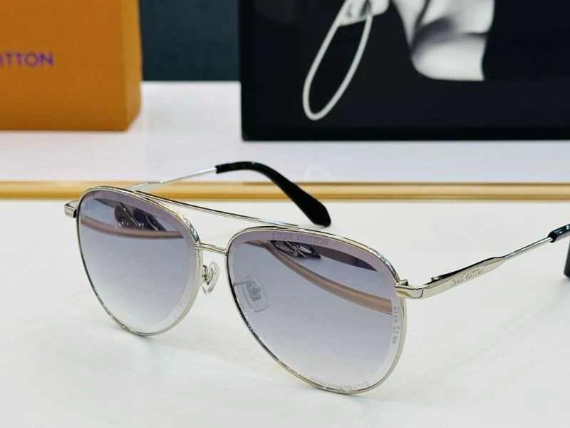 UrbanChic Louis Vuitton Sunglasses 280459