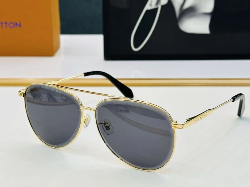 UrbanChic Louis Vuitton Sunglasses 280459