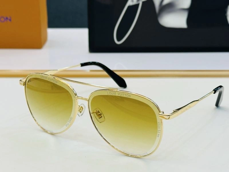 UrbanChic Louis Vuitton Sunglasses 280459
