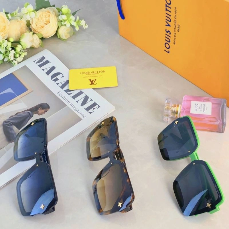 ModernLook Louis Vuitton Sunglasses 280443