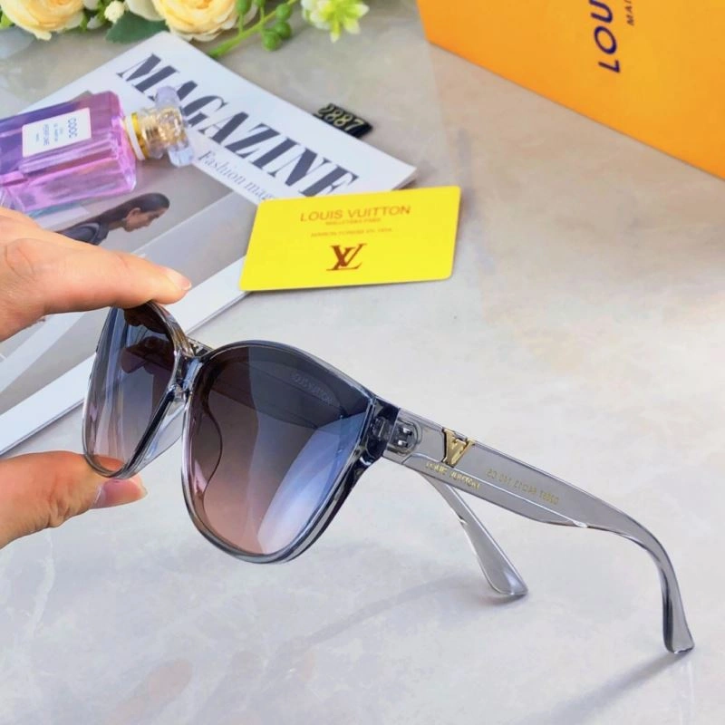 DailyWear Louis Vuitton Sunglasses 280456